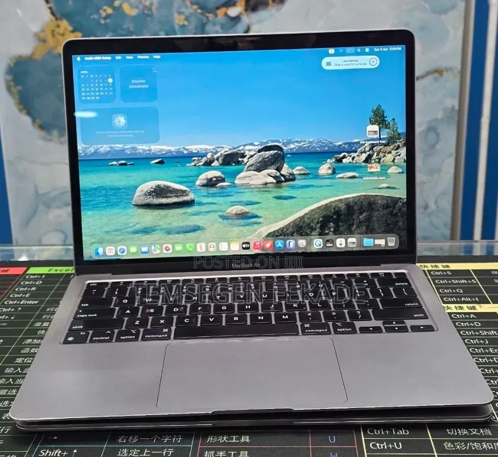 New Laptop Apple MacBook Air 2020 M1 8GB Apple M1 SSD 256GB