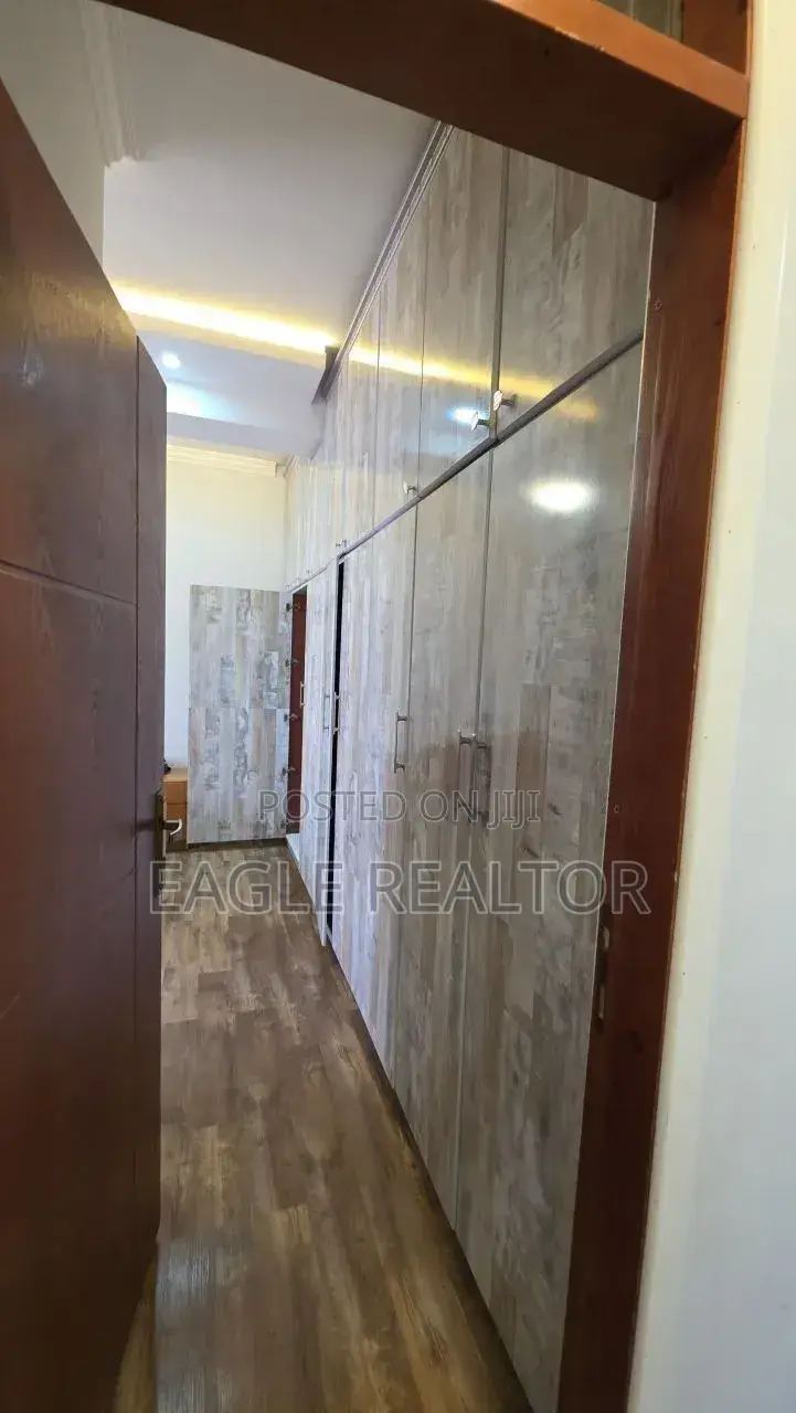 Furnished 3bdrm Apartment in አፓርታማ, Yeka for sale