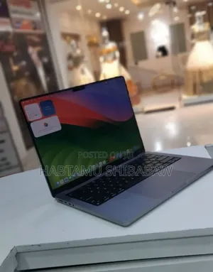 New Laptop Apple MacBook Pro 2021 M1 32GB Apple M1 Pro SSD 512GB
