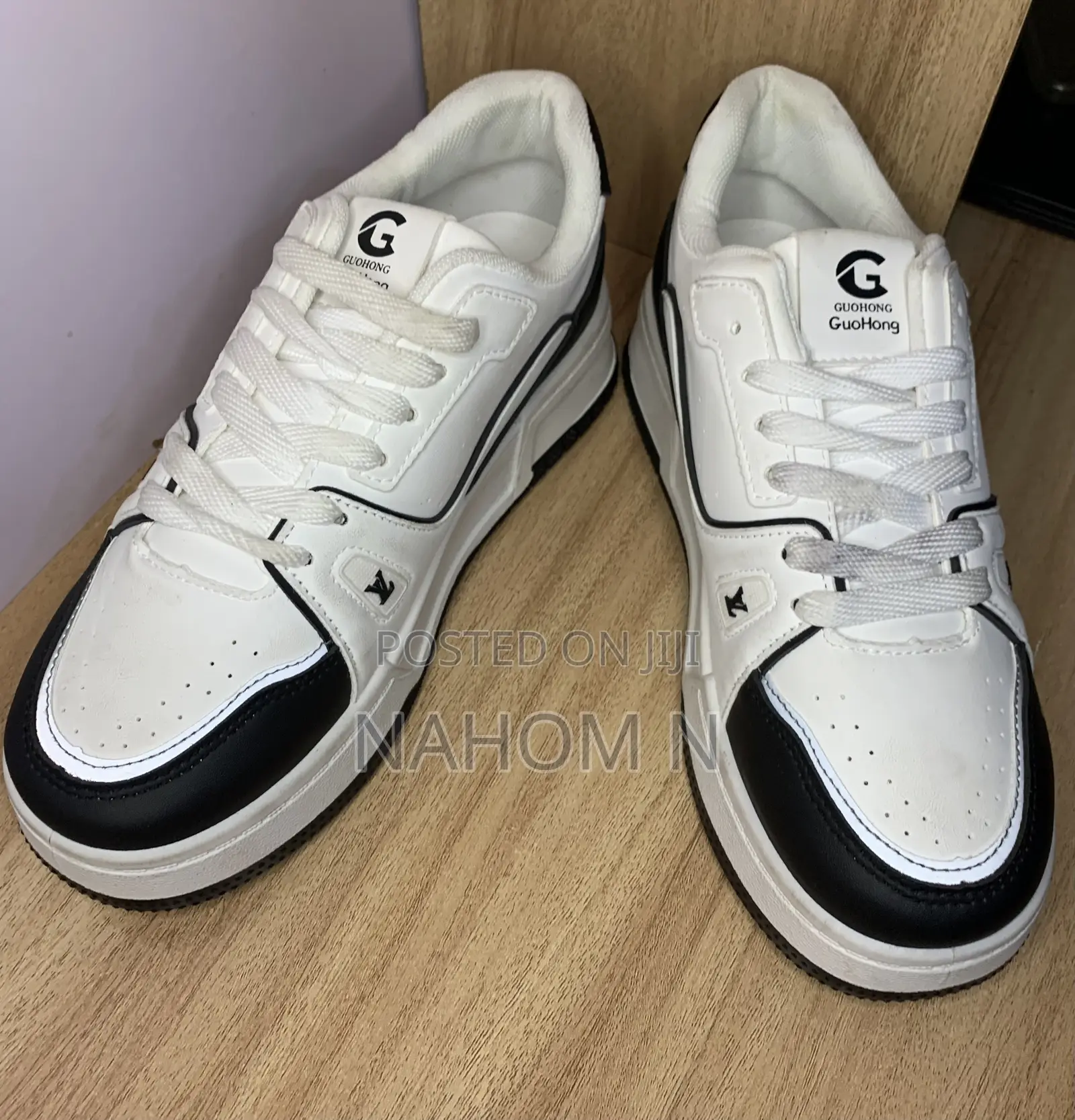 Guohong Sneakers Feature
