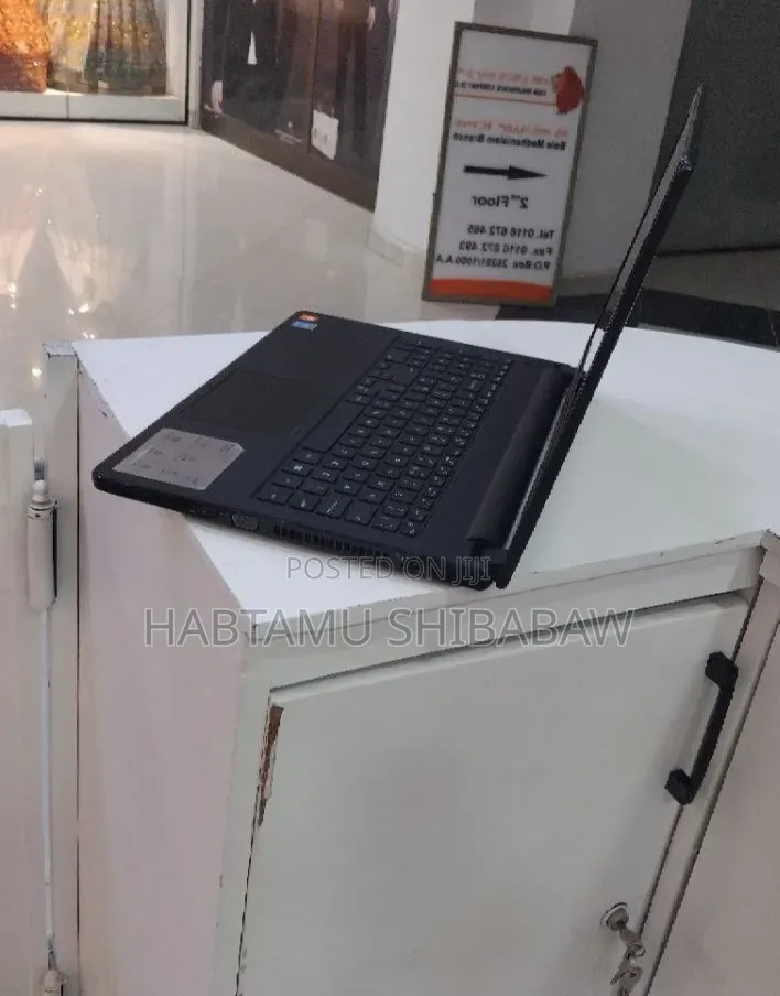 New Laptop Dell Vostro 3558 4GB Intel Core i5 eMMC 500GB