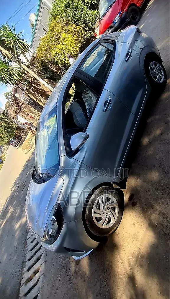 Hyundai I10 2022 Silver