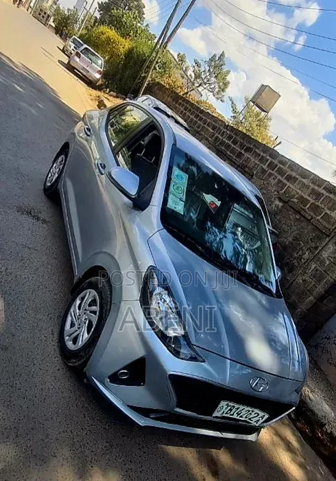 Hyundai I10 2022 Silver