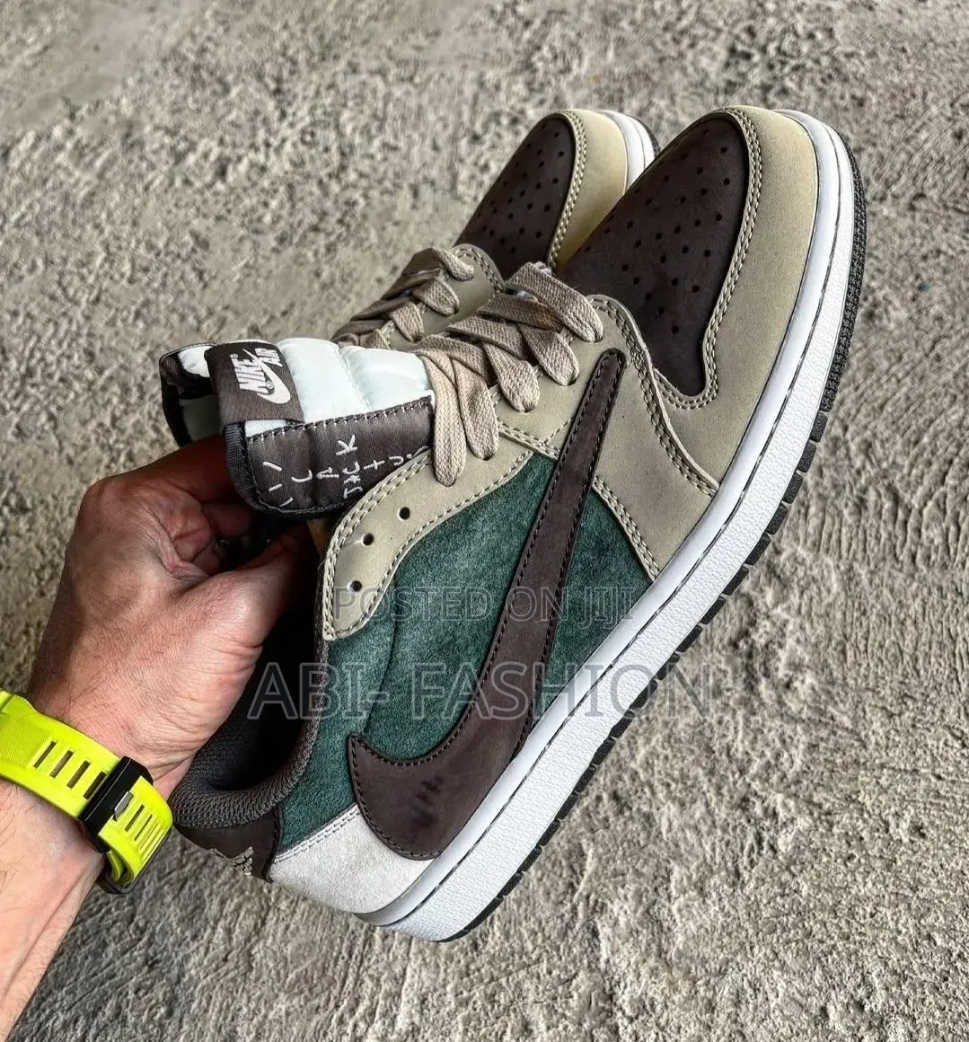 Nike Air Ordan 1travis Scott Medium Olive