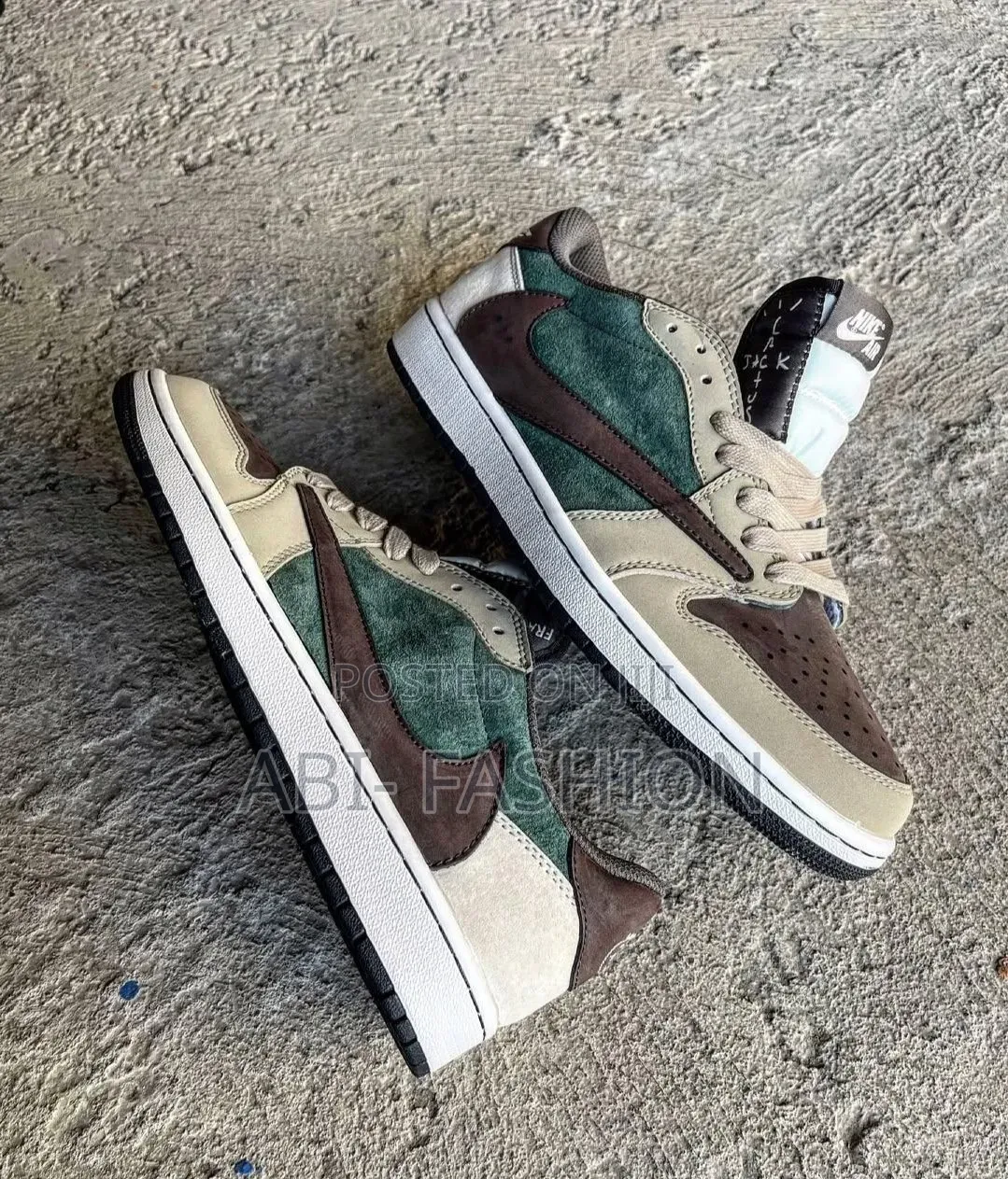 Nike Air Ordan 1travis Scott Medium Olive
