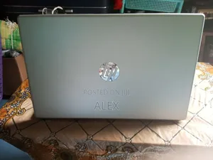New Laptop HP 15 8GB AMD Ryzen 5 SSD 512GB