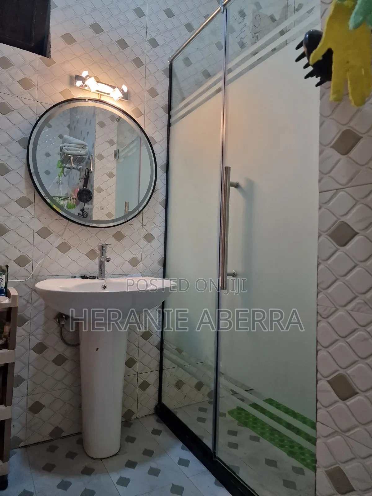 4bdrm Villa in Oromia-Finfinne for sale