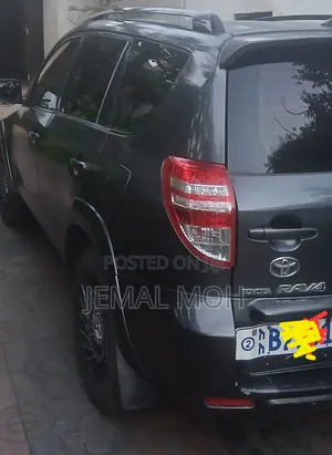 Toyota RAV4 1995 Gray