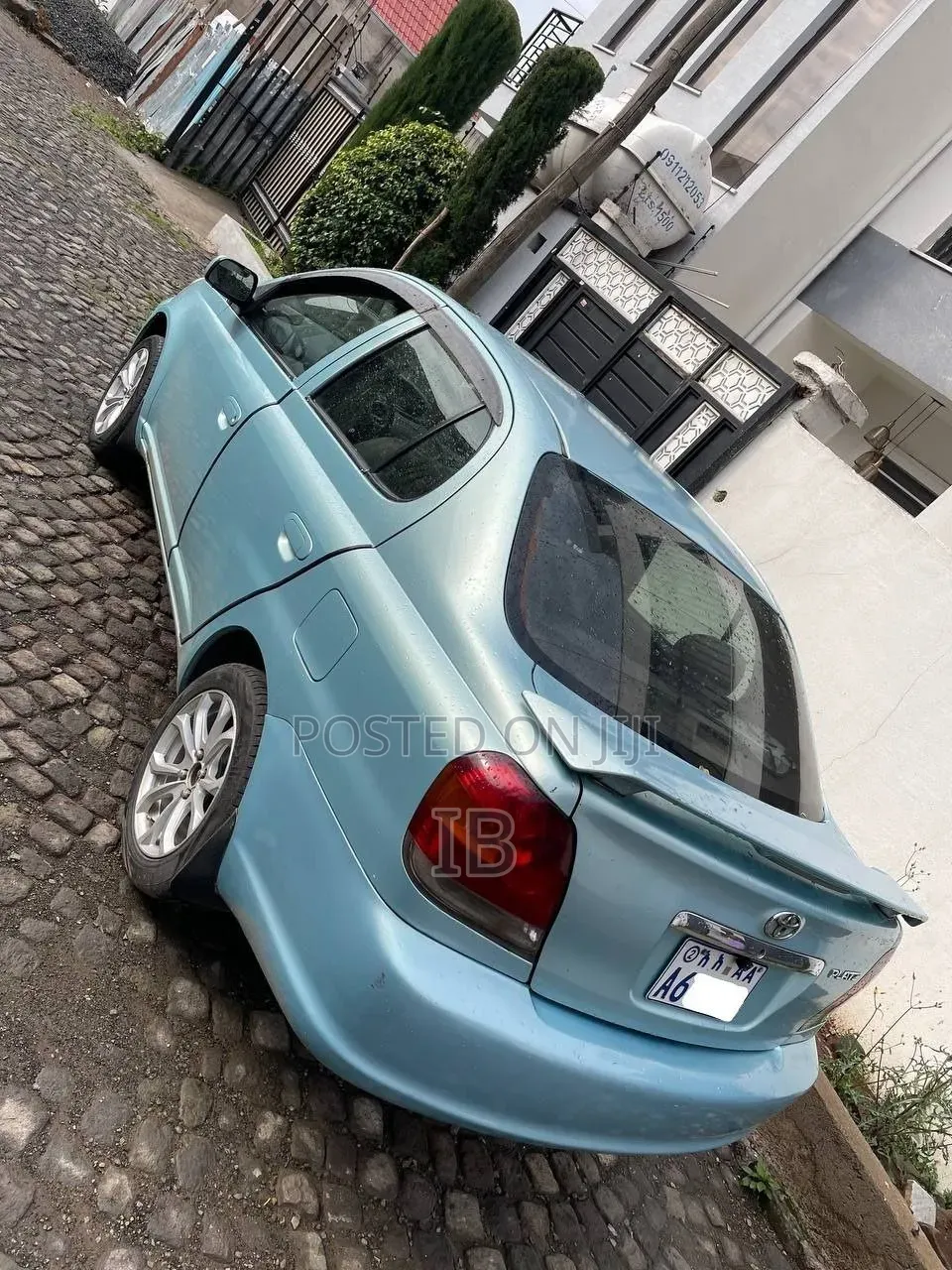 Toyota Platz 2004