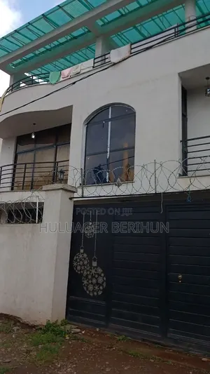 Furnished 3bdrm Villa in Bole for sale