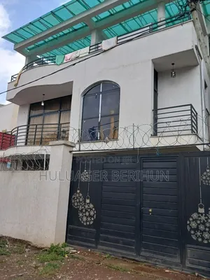 Furnished 3bdrm Villa in Bole for sale