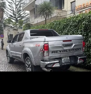 Toyota Hilux 2017 Silver