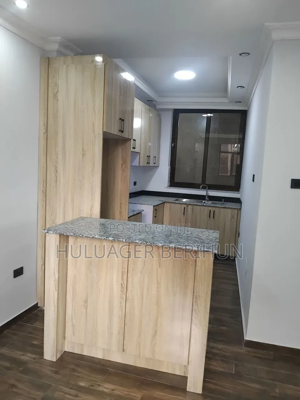 Furnished 5bdrm House in Bole for sale