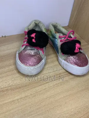 Disney Minnie Mouse Toddler Girl Sneakers