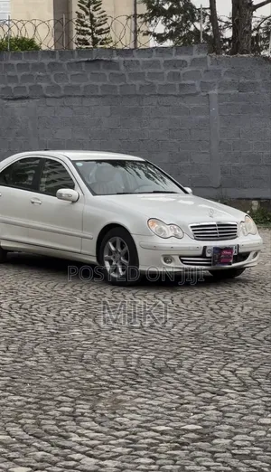 Mercedes-Benz C200 2004 White