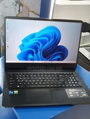 New Laptop MSI GP75 Leopard 16GB Intel Core i7 SSD 1T
