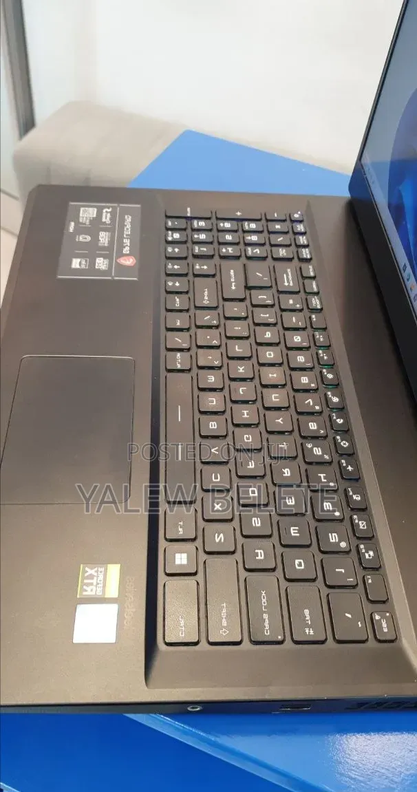New Laptop MSI GP75 Leopard 16GB Intel Core i7 SSD 1T
