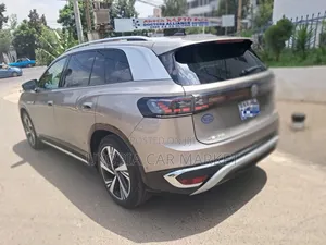 Volkswagen ID.6 2024