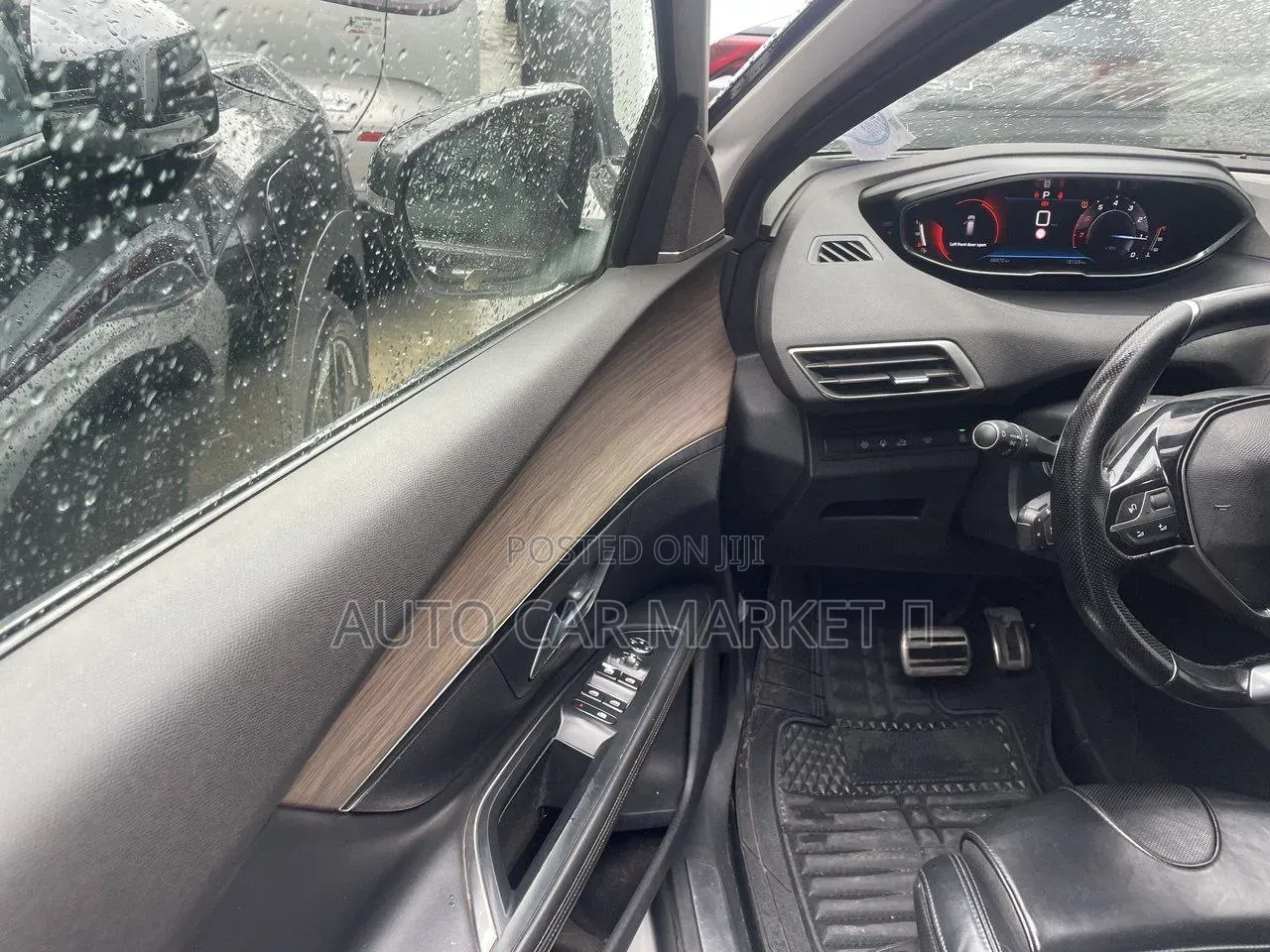 Peugeot 5008 2022 White