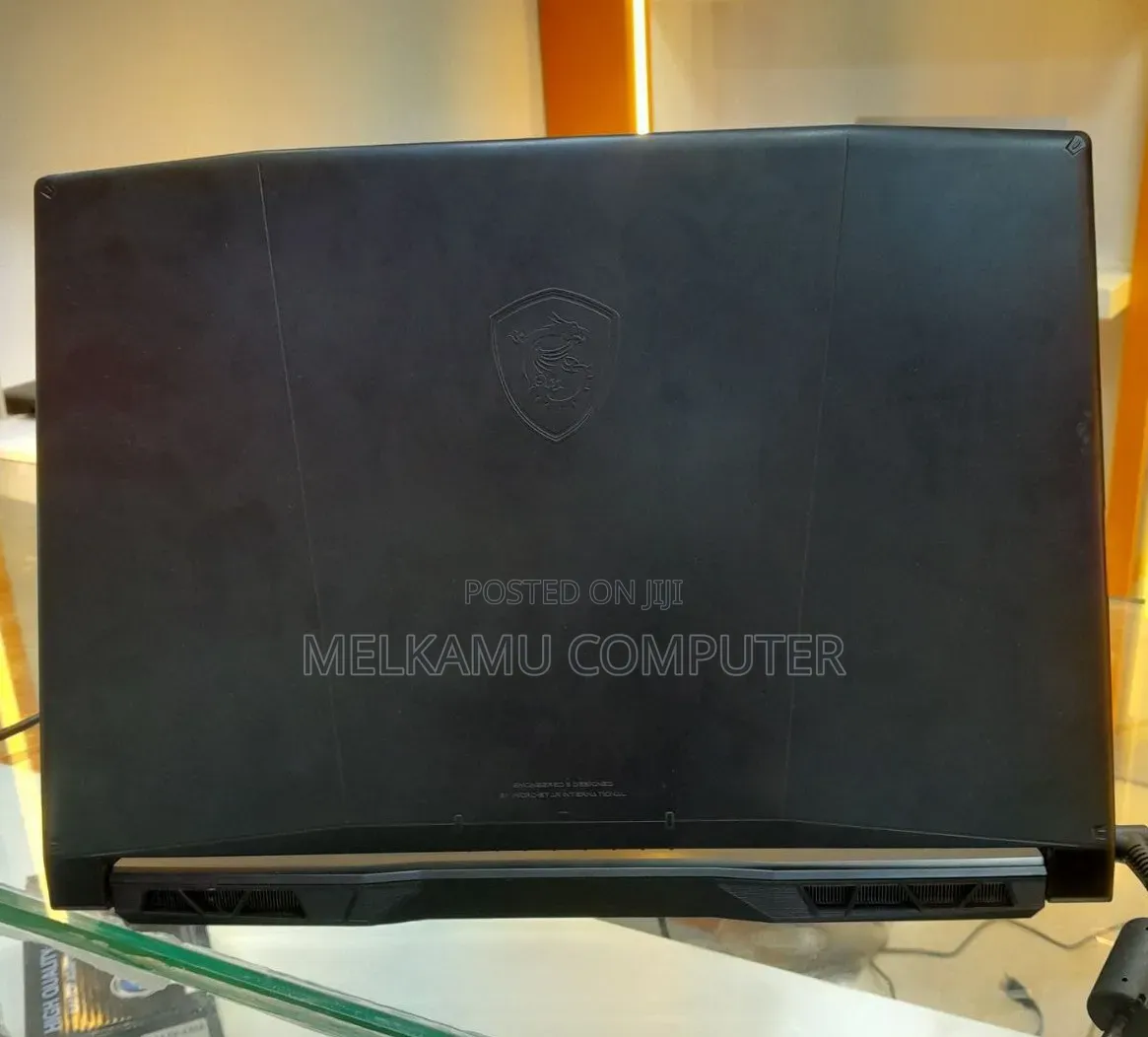 New Laptop MSI Katana 15 16GB Intel Core i7 SSD 1T
