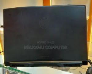 New Laptop MSI Katana 15 16GB Intel Core i7 SSD 1T