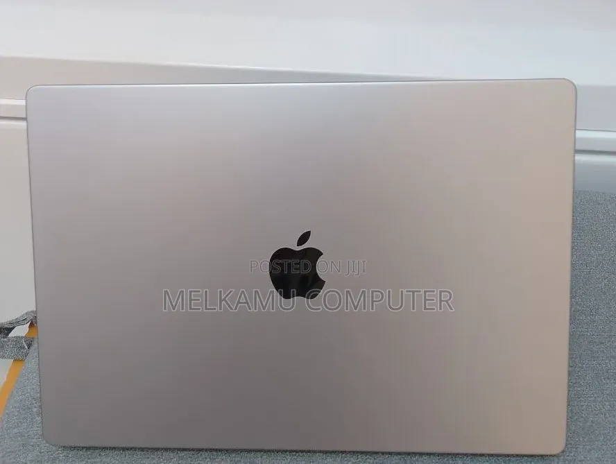 New Laptop Apple MacBook Pro 2021 M1 16GB Apple M1 SSD 512GB