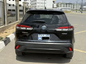 Toyota Corolla Cross Hybrid 2024 Black