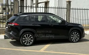 Toyota Corolla Cross Hybrid 2024 Black