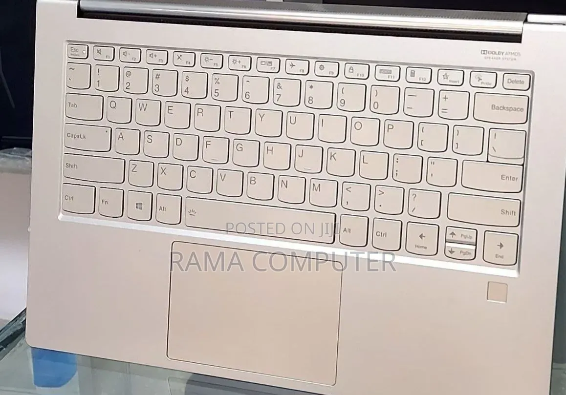 New Laptop Lenovo Yoga 9i 16GB Intel Core i7 SSD 512GB