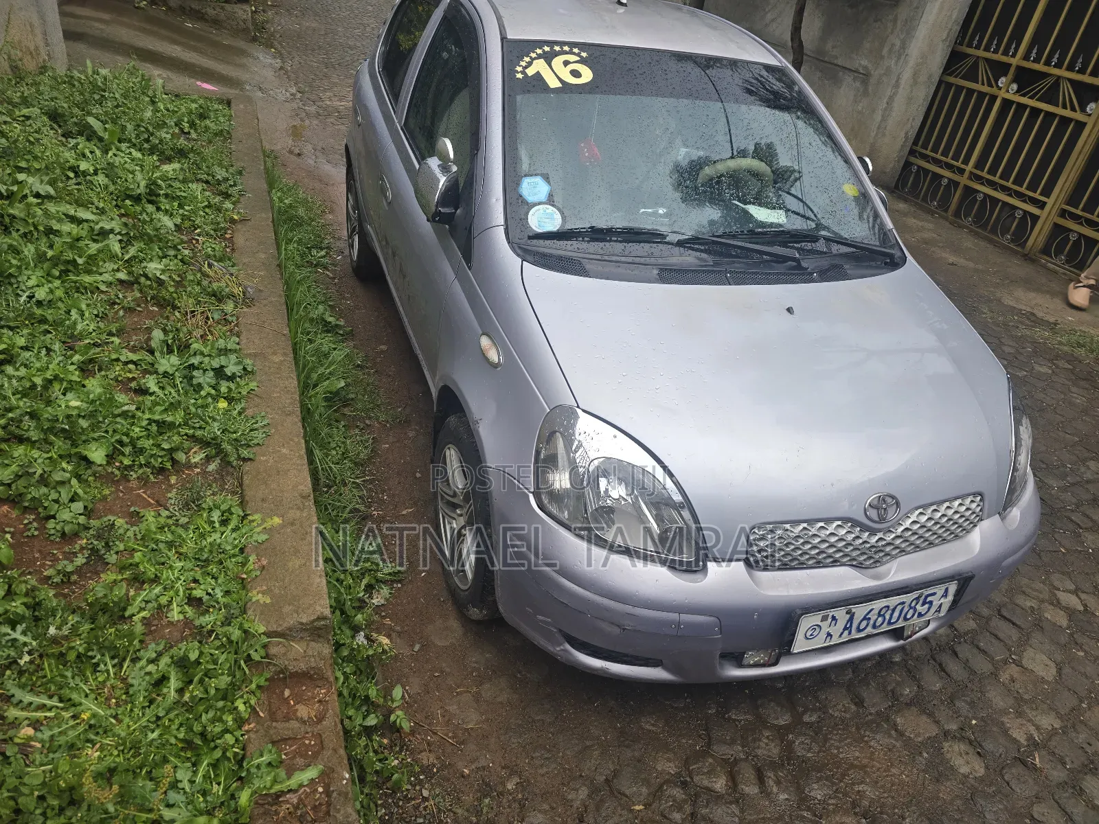 Toyota Vitz 2004