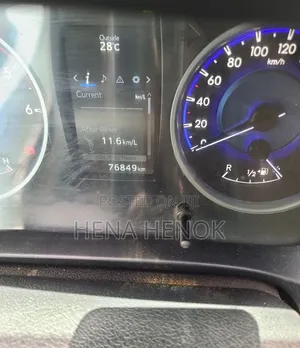 Toyota Hilux 2017 Silver