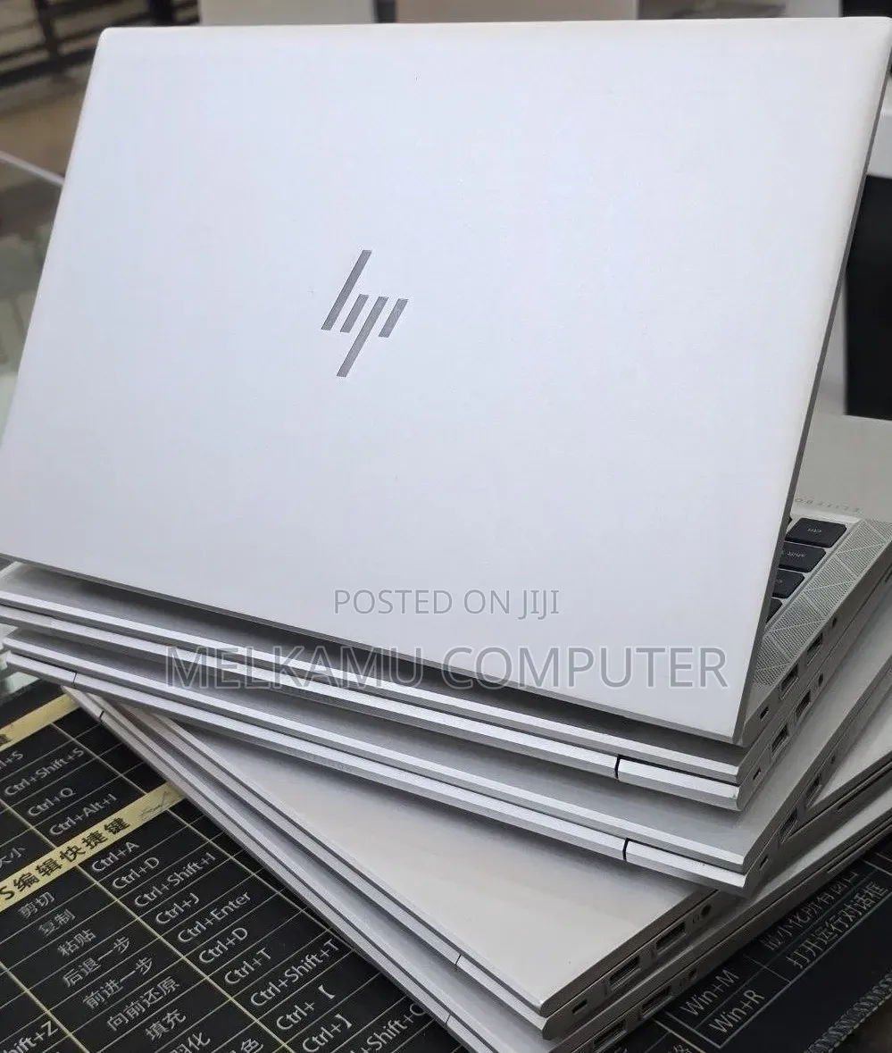 New Laptop HP EliteBook 840 G8 16GB Intel Core i5 SSD 512GB