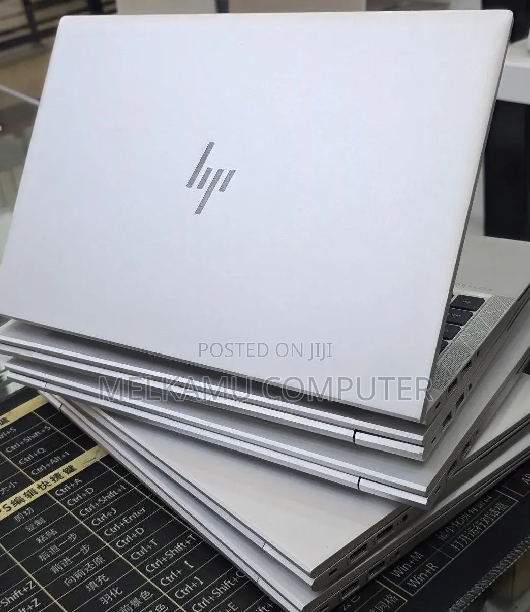 New Laptop HP EliteBook 840 G8 16GB Intel Core i5 SSD 512GB
