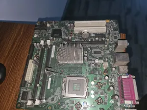 Used Intel D945gcnlmotherboard (Lga 775 / Ddr2)