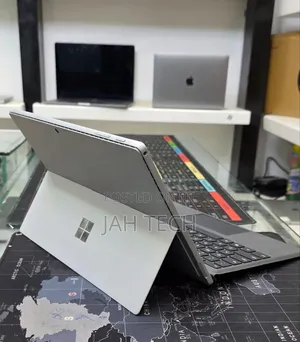New Laptop Microsoft Surface Pro 7 16GB Intel Core i7 SSD 512GB