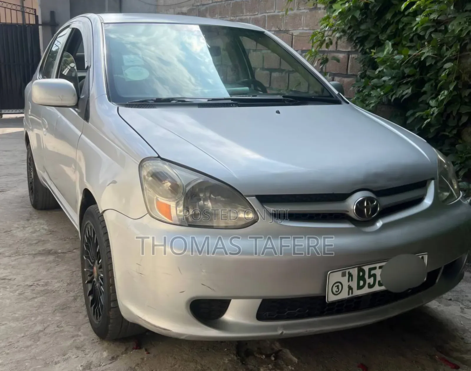 Toyota Platz 2005 Beige