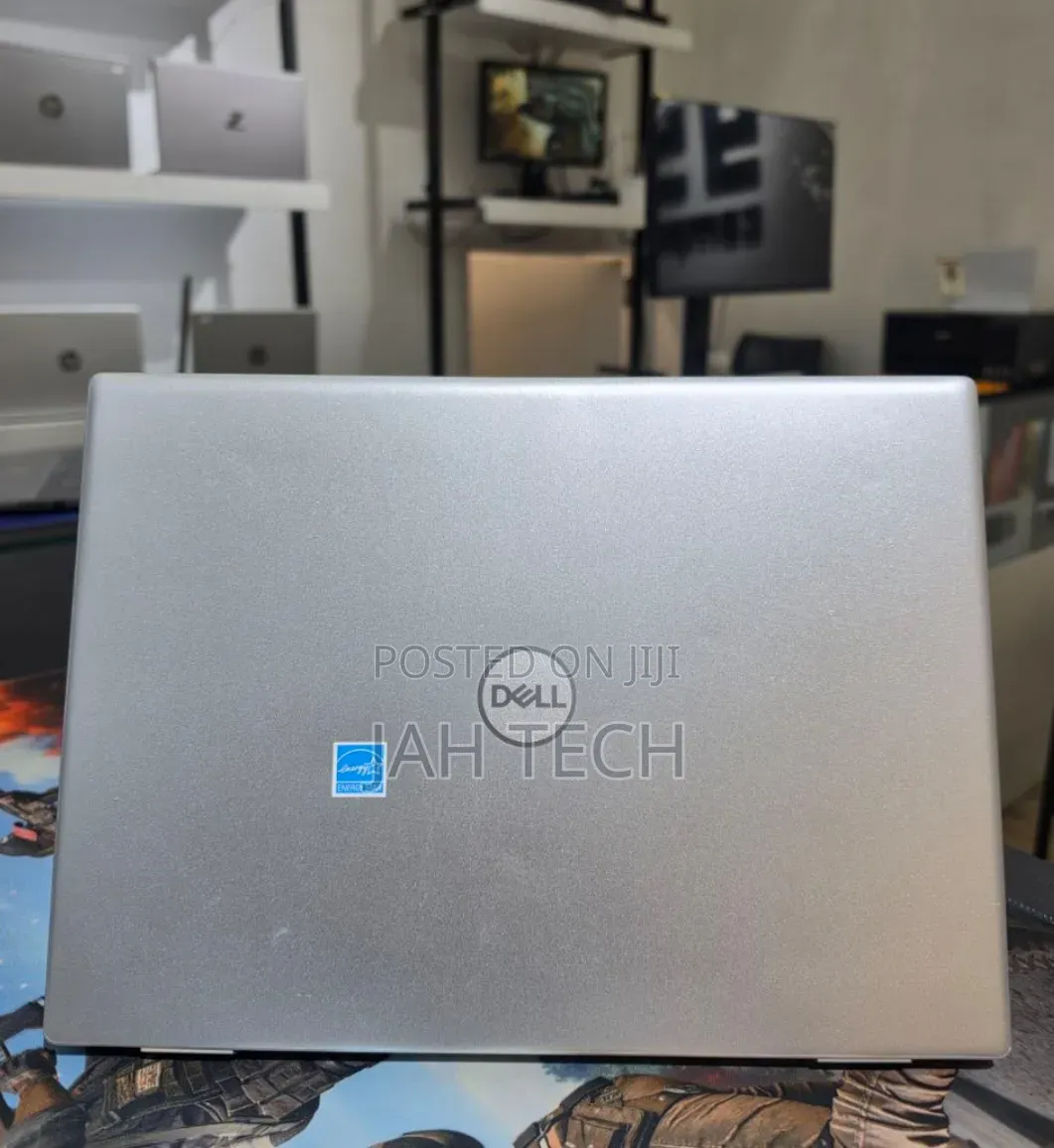 New Laptop Dell Inspiron 15 16GB Intel Core i7 SSD 512GB