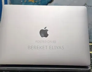 New Laptop Apple MacBook Air 2020 M1 8GB Apple M1 SSD 256GB