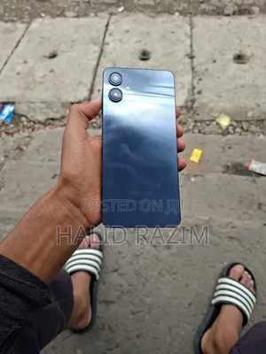 Samsung Galaxy A06 128 GB Blue