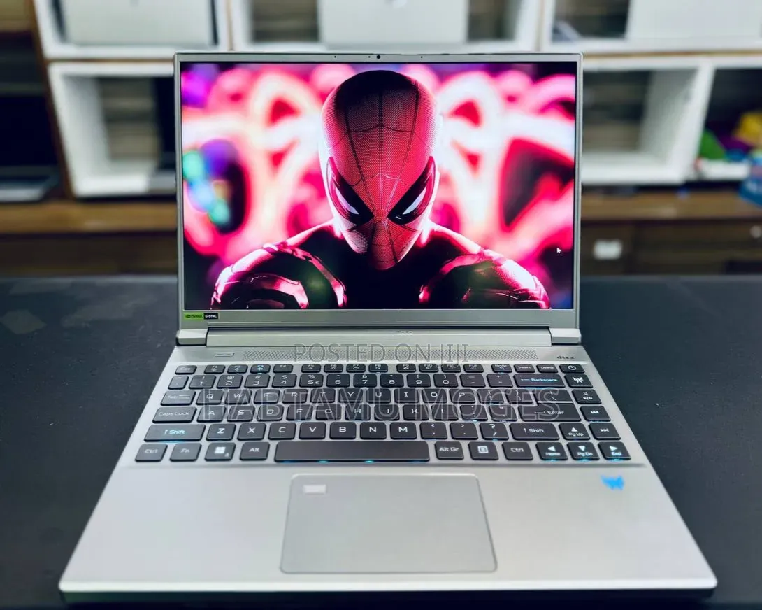 New Laptop Acer Predator Helios 300 16GB Intel Core i7 SSD 1T