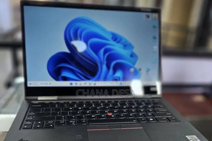 New Laptop Lenovo ThinkPad X1 Yoga 16GB Intel Core i7 SSD 512GB