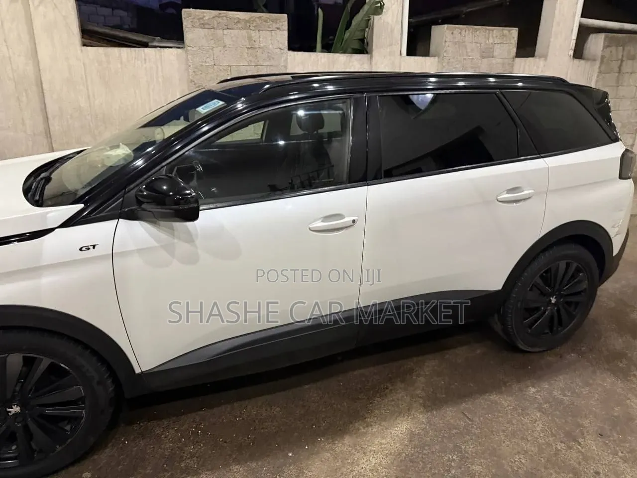 Peugeot 5008 2022 White