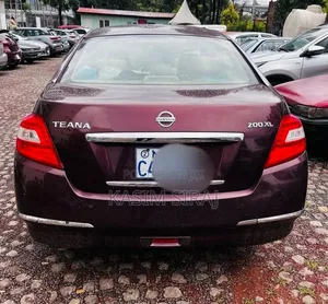 Nissan Teana 2010 Burgundy