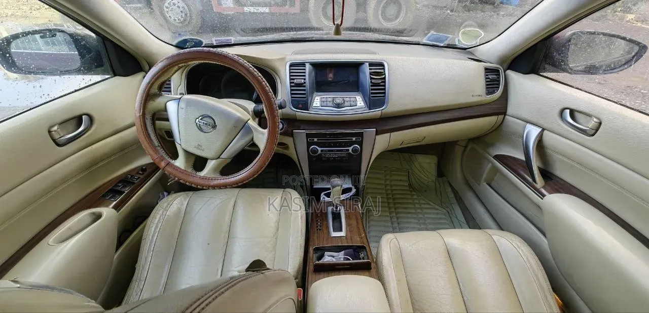 Nissan Teana 2010 Burgundy