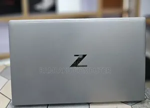New Laptop HP ZBook Firefly G8 32GB Intel Core i7 SSD 512GB