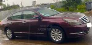 Nissan Teana 2010 Burgundy