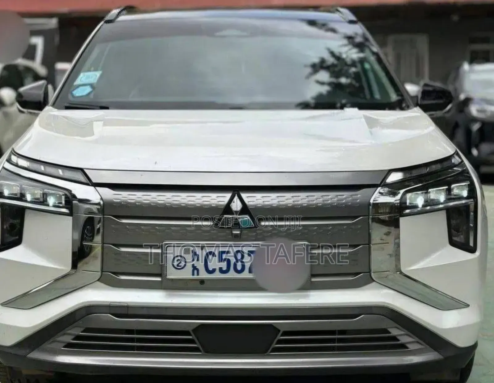 Mitsubishi Airtrek 135 kW FWD 2023 White