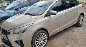 Toyota Yaris 2016