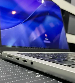 New Laptop Apple MacBook Pro 2021 M1 16GB Apple M1 Pro SSD 512GB
