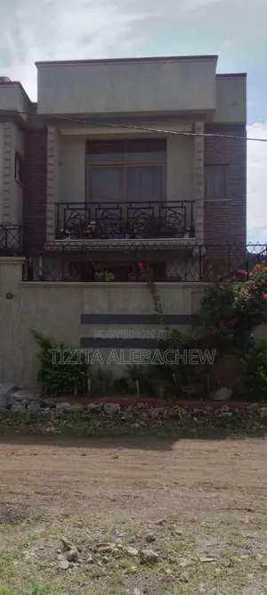 Furnished 5bdrm House in Dukem Polis Sefer, East Shewa for sale